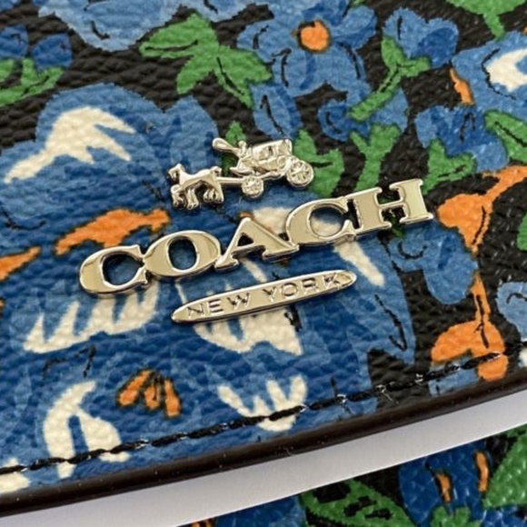 Nwt Coach Blue Rose Meadow Snap Accordion Wallet - Picture 2 of 7